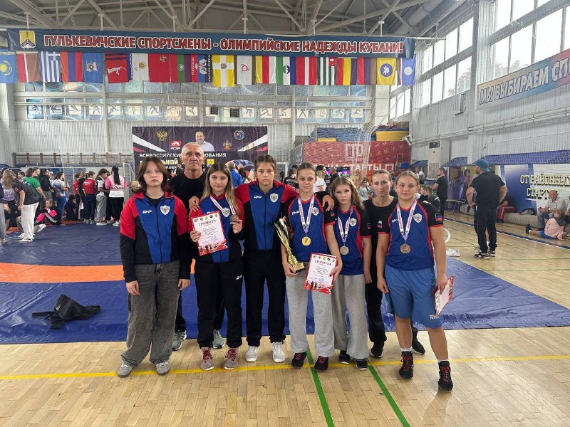 Спортсменки клуба на соревнованиях
